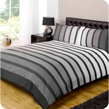 Finest Homeware Kingsize Soho Duvet Set - Black
